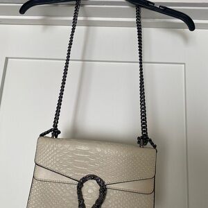 Elegant Cream Shoulder Bag